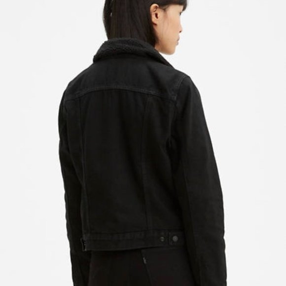 Levi's - Original Sherpa - Trucker Jacket ($108.00 at Levi) - Picture 6 of 11